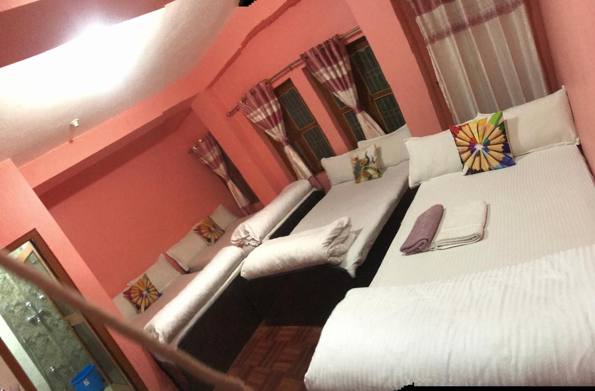 Shristi Hotel & Lodge Bandipur Dış mekan fotoğraf